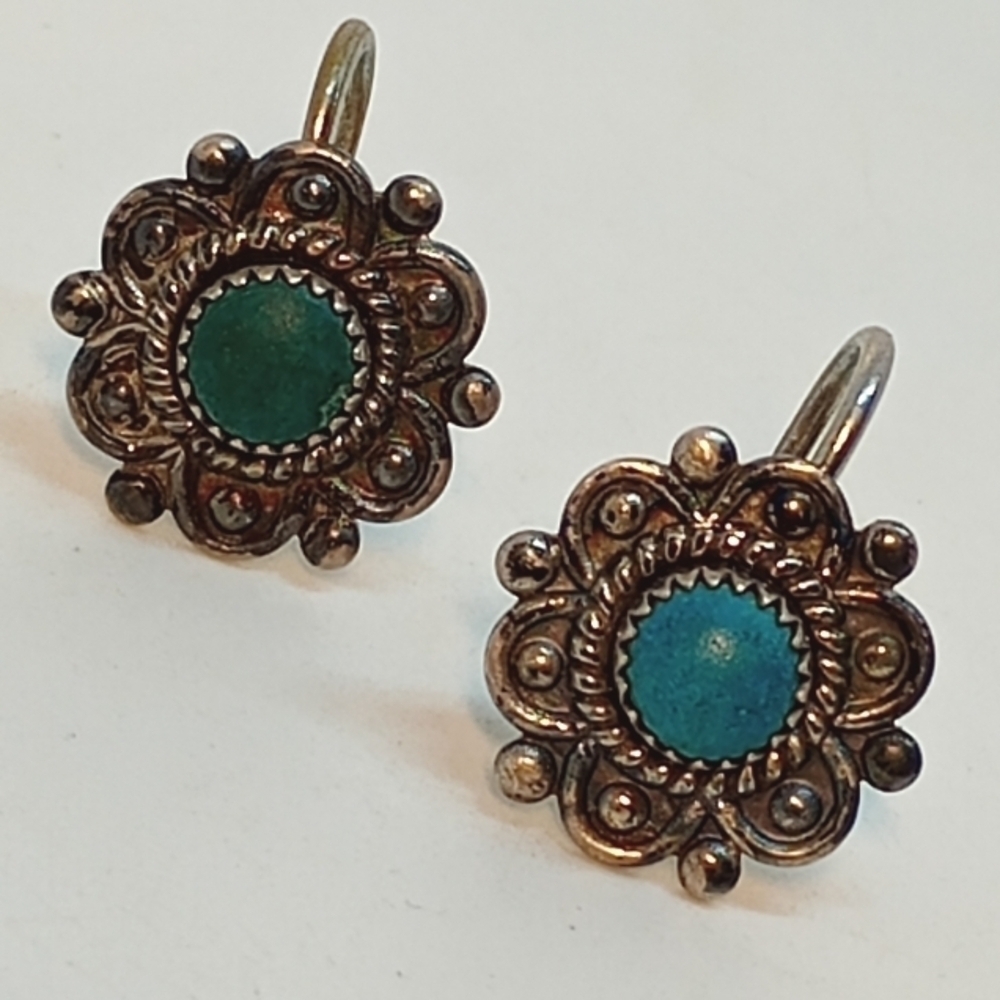 * vintage antique Native American 925 & real turquoise screwback earrings